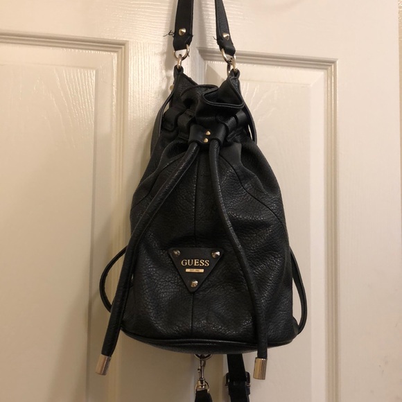 guess bucket handbags